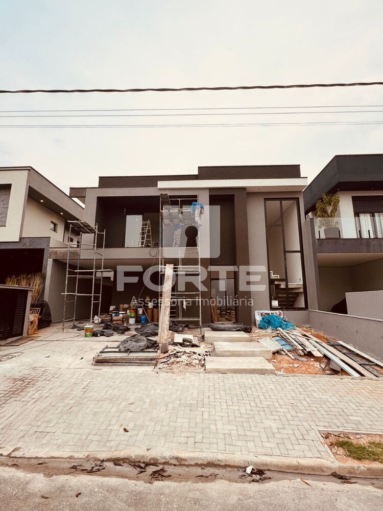 Casa, 3 quartos, 300 m² - Foto 1