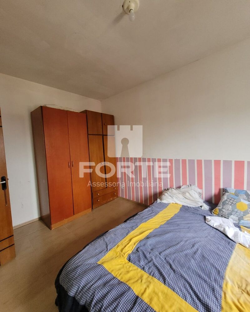 Casa, 4 quartos, 220 m² - Foto 1