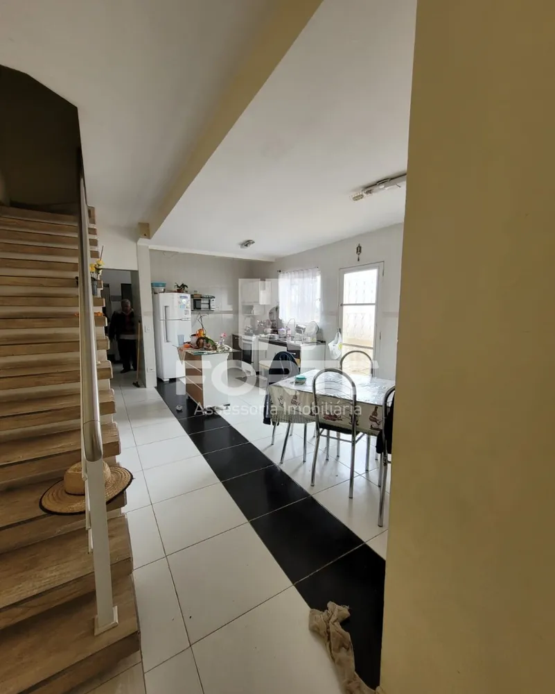 Casa, 4 quartos, 220 m² - Foto 22