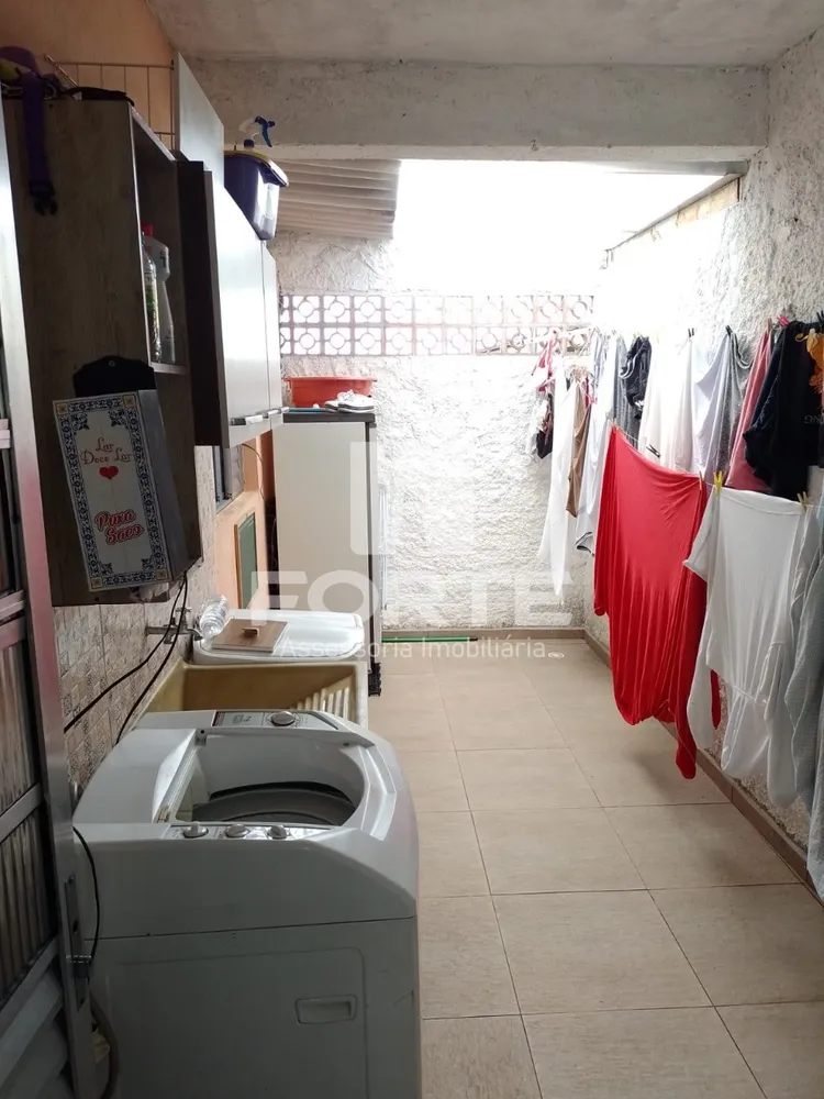 Casa, 2 quartos, 252 m² - Foto 2