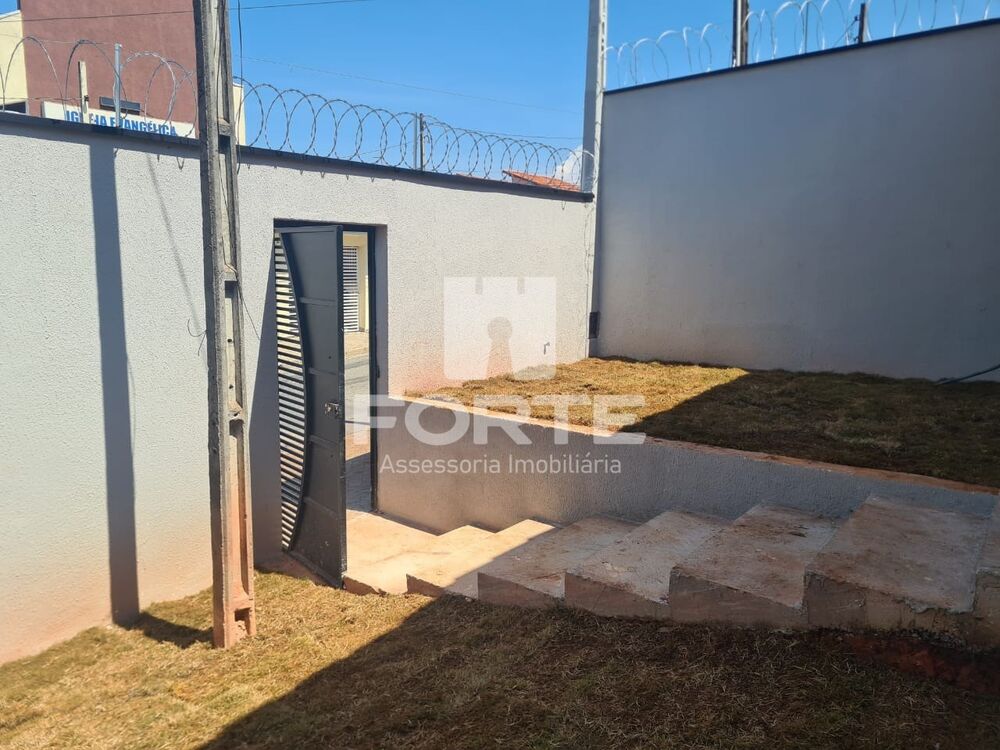 Casa, 2 quartos, 70 m² - Foto 1
