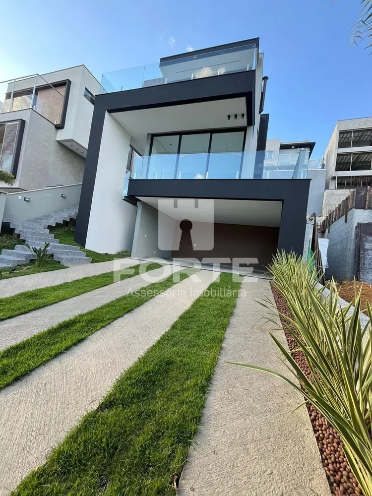 Casa, 3 quartos, 220 m² - Foto 1