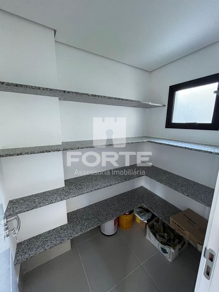 Casa, 3 quartos, 220 m² - Foto 3