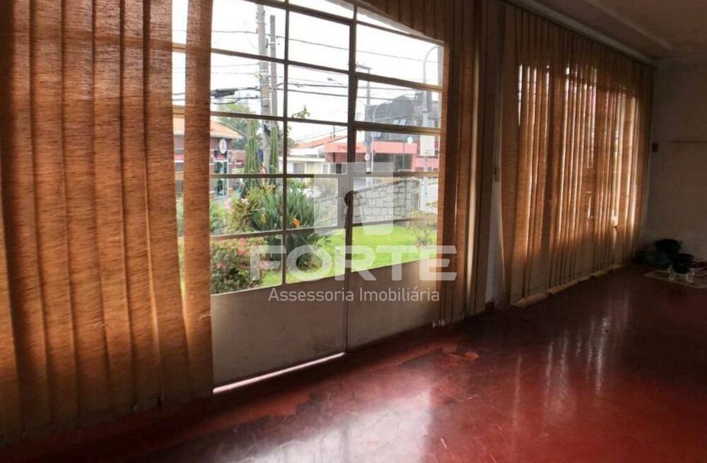 Prédio Inteiro para alugar com 3 quartos, 300m² - Foto 5