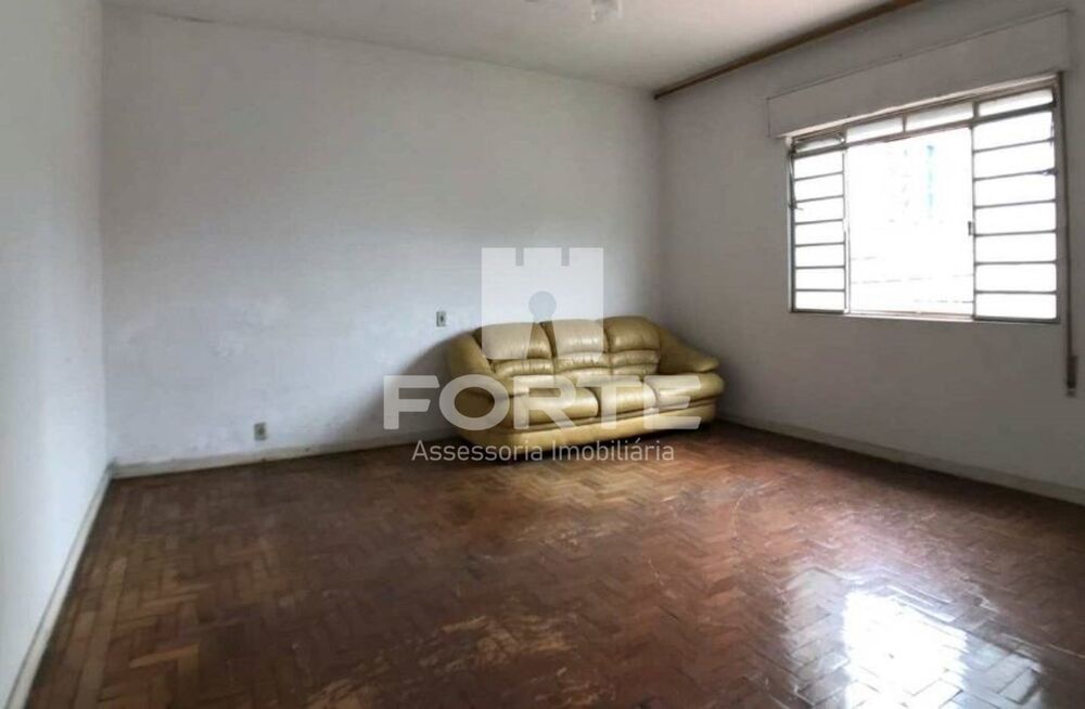Prédio Inteiro para alugar com 3 quartos, 300m² - Foto 7