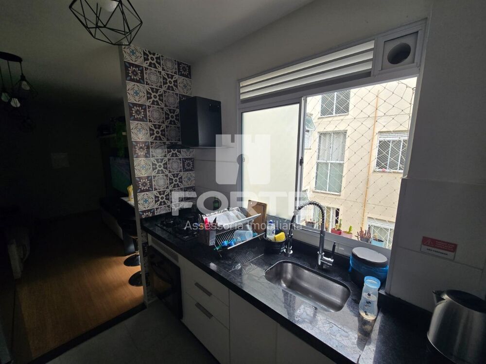 Apartamento para alugar com 2 quartos, 62m² - Foto 4