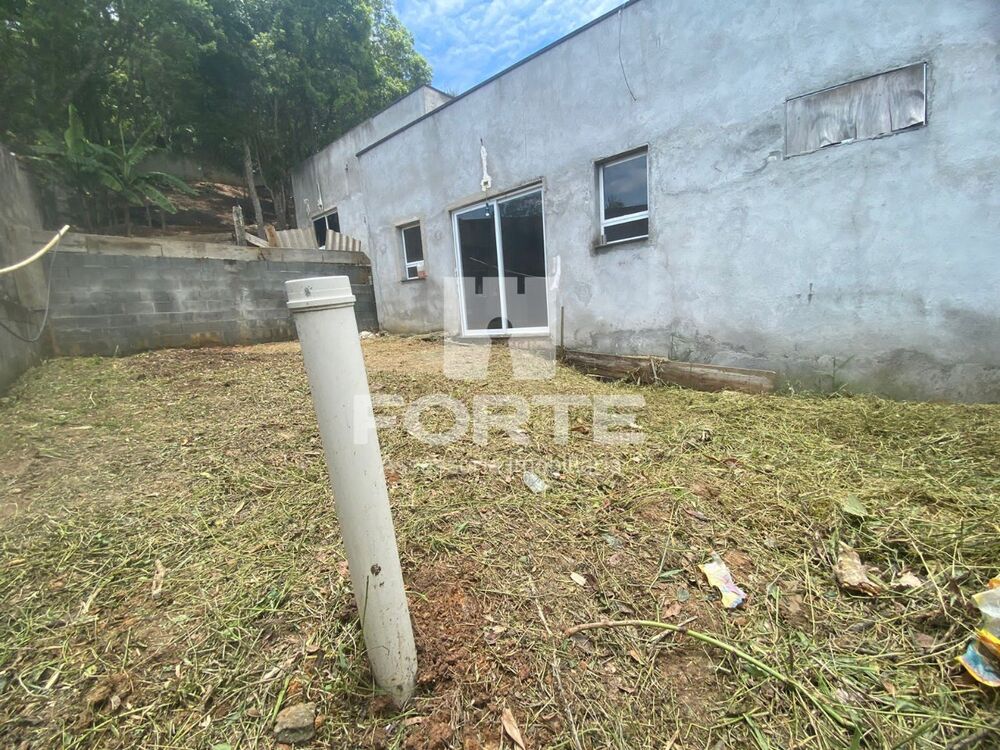 Casa à venda com 3 quartos, 1000m² - Foto 23