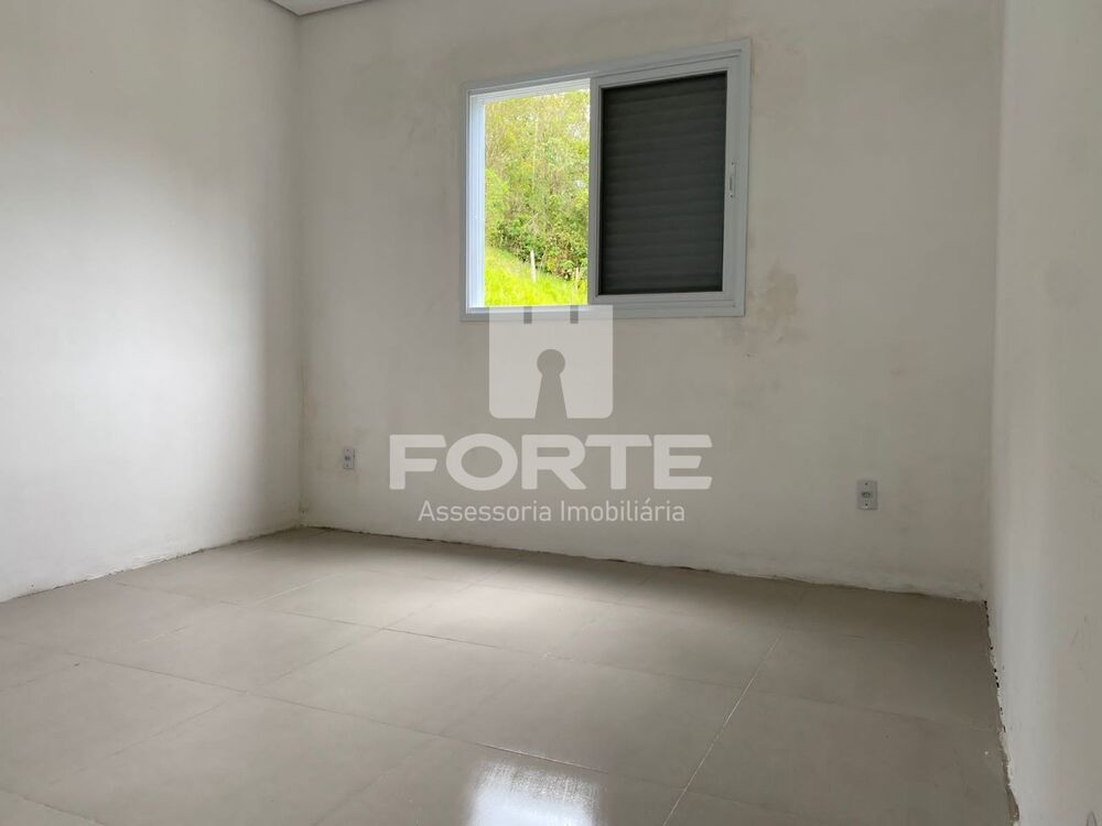 Casa à venda com 3 quartos, 1000m² - Foto 22