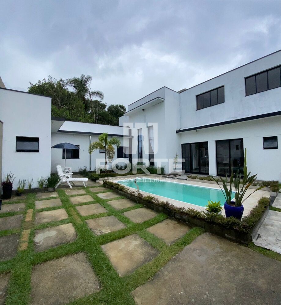 Casa, 2 quartos, 160 m² - Foto 1