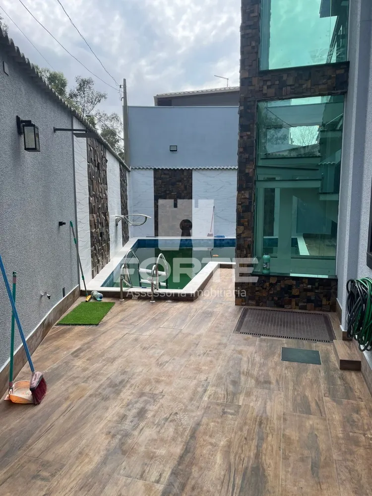 Casa, 3 quartos, 250 m² - Foto 4