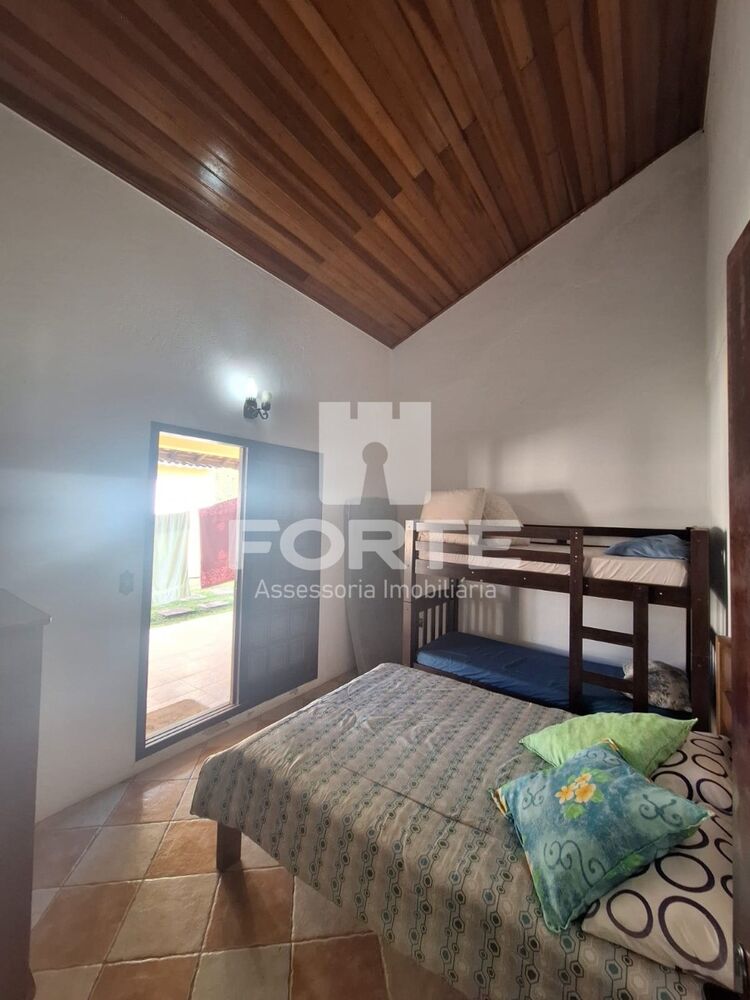 Chácara à venda com 8 quartos, 700m² - Foto 9