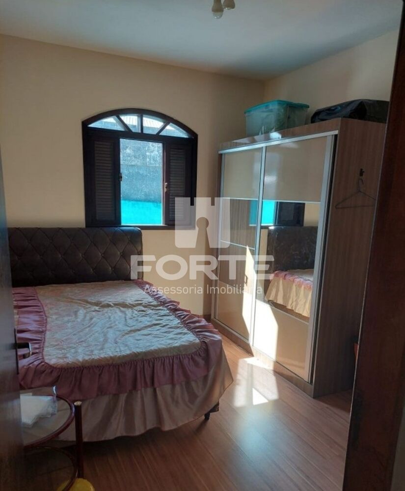 Casa, 3 quartos, 223 m² - Foto 6