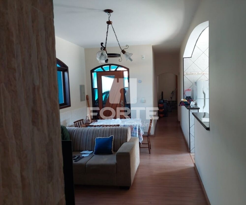 Casa, 3 quartos, 223 m² - Foto 4