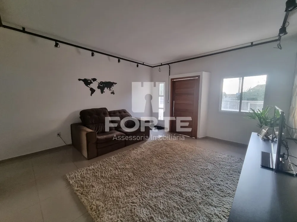 Casa, 3 quartos, 143 m² - Foto 2