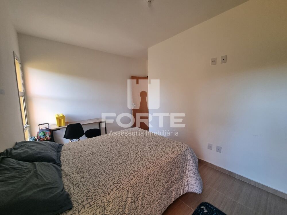 Casa, 3 quartos, 143 m² - Foto 2