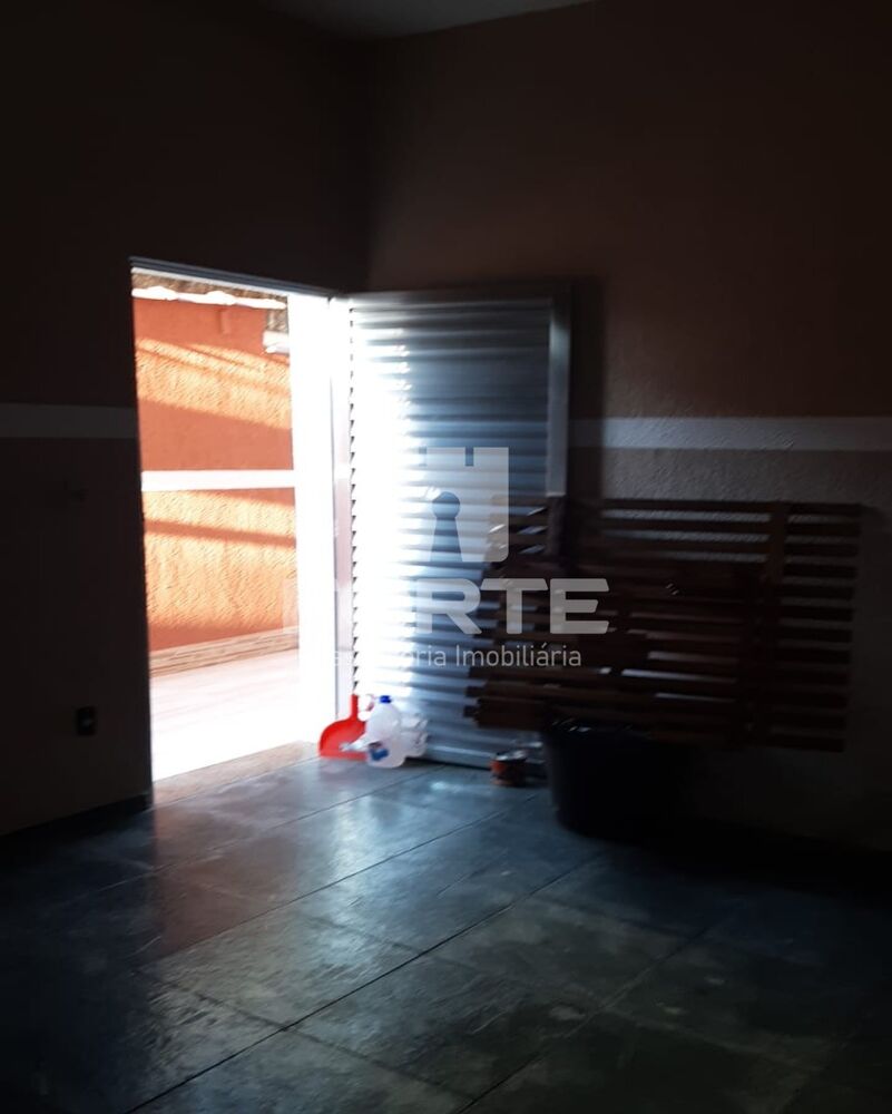 Casa, 2 quartos, 300 m² - Foto 2