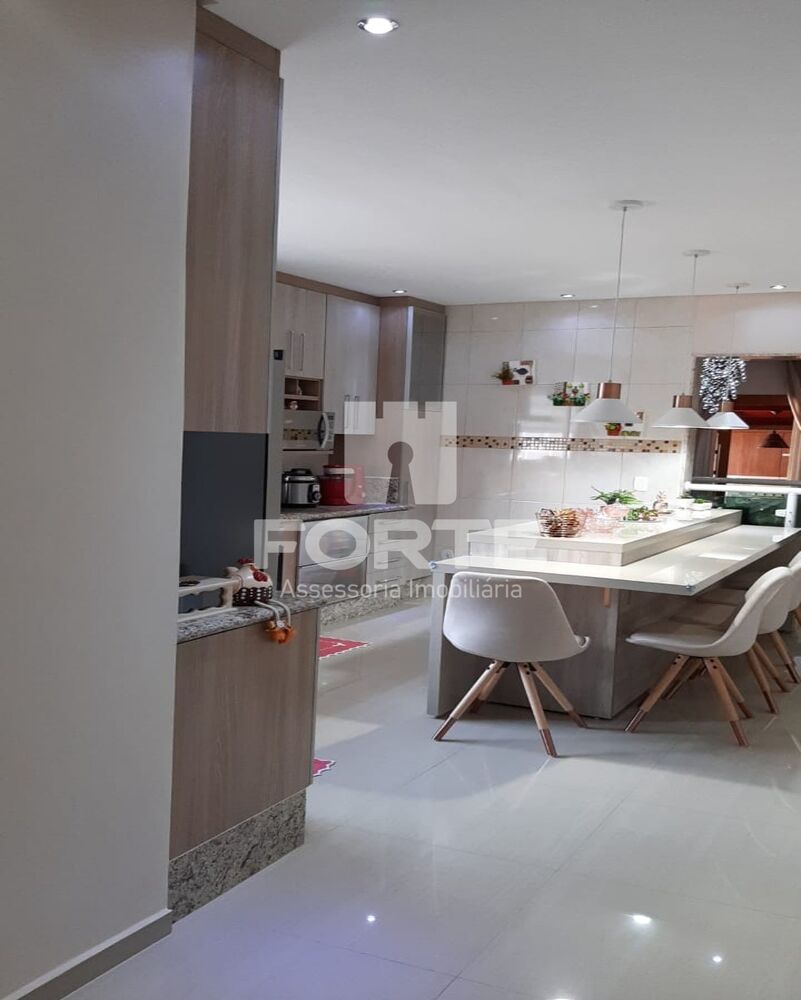 Casa, 2 quartos, 300 m² - Foto 18