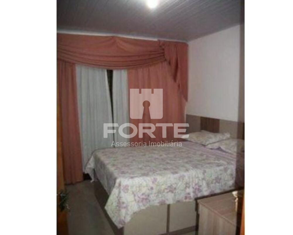 Casa, 4 quartos, 294 m² - Foto 2