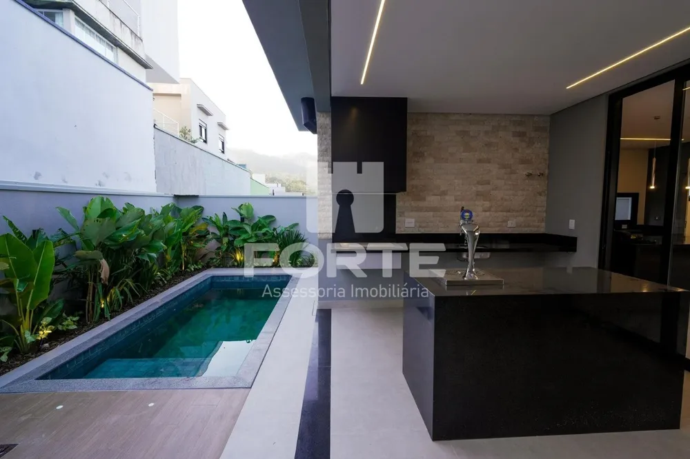 Casa, 4 quartos, 263 m² - Foto 3