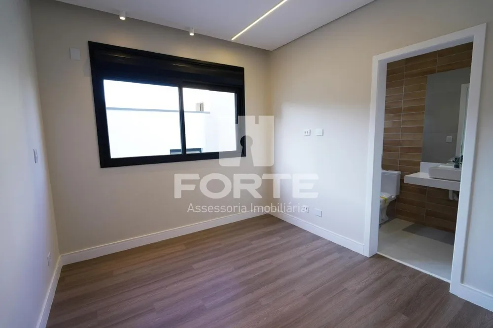 Casa, 4 quartos, 263 m² - Foto 2