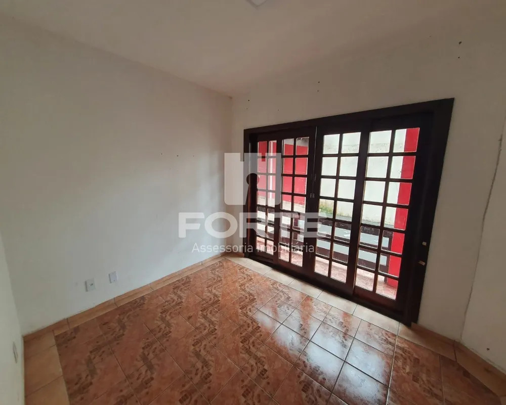 Casa, 4 quartos, 320 m² - Foto 2