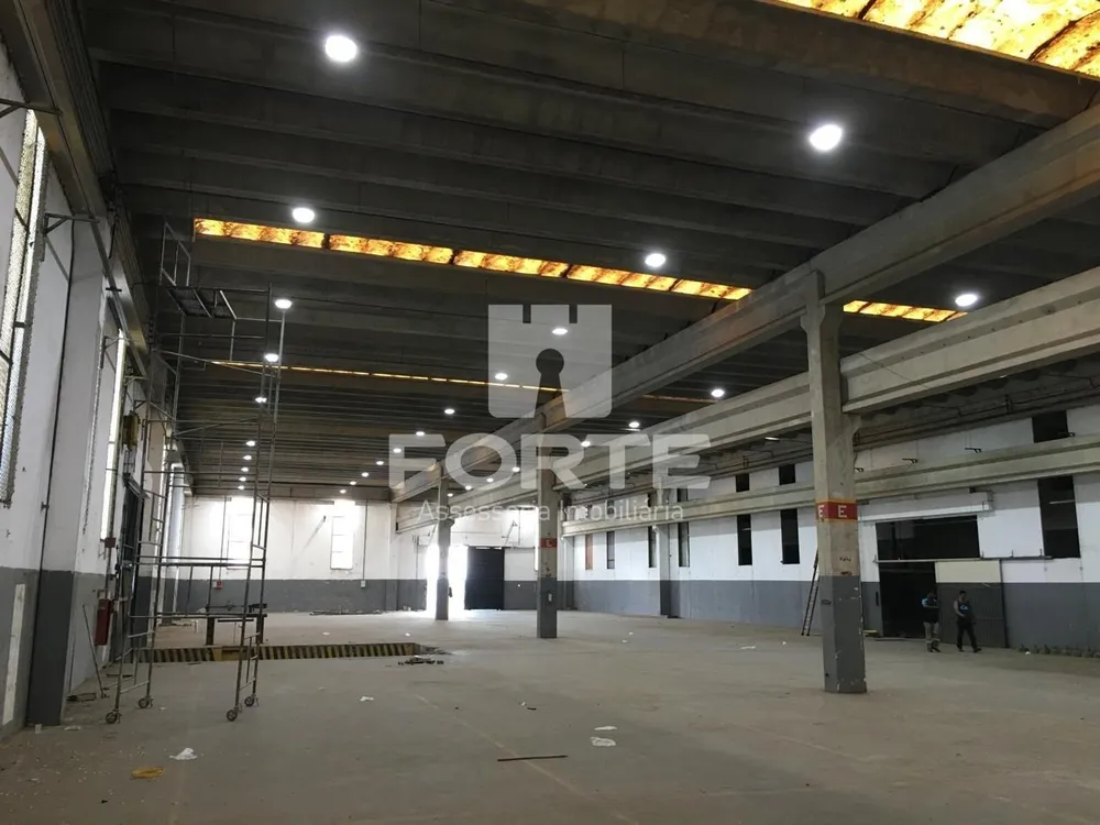 Depósito-Galpão, 2550 m² - Foto 1