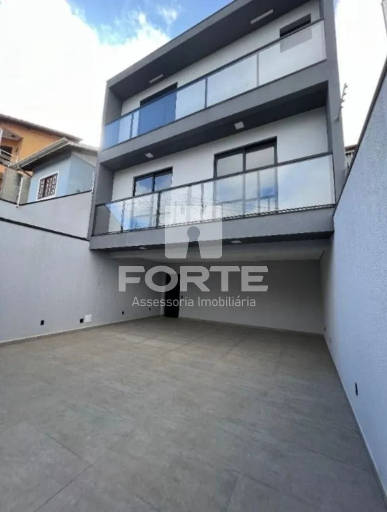Casa, 3 quartos, 250 m² - Foto 1