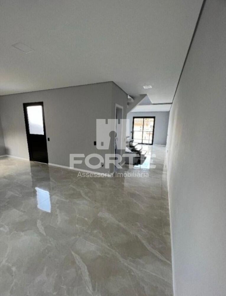 Casa, 3 quartos, 250 m² - Foto 3