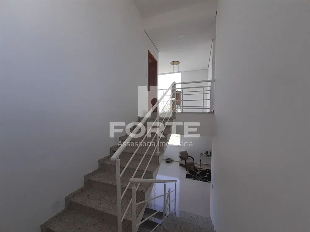 Casa, 3 quartos, 290 m² - Foto 2