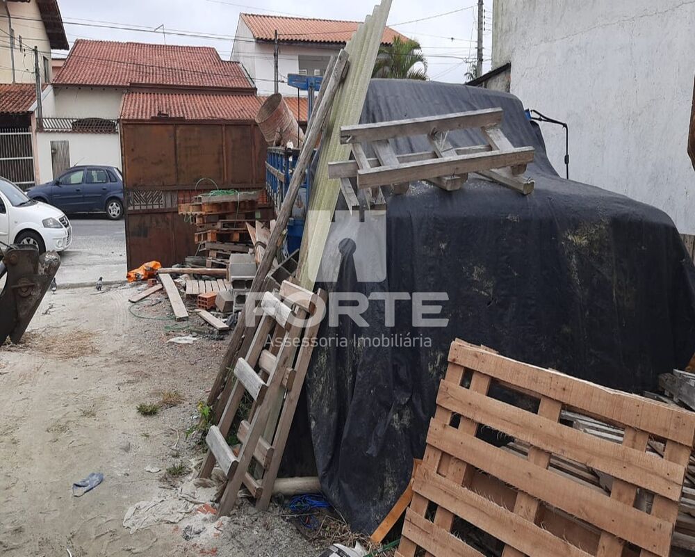 Terreno, 300 m² - Foto 1