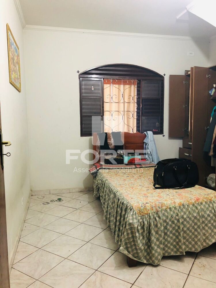 Casa, 3 quartos, 250 m² - Foto 12