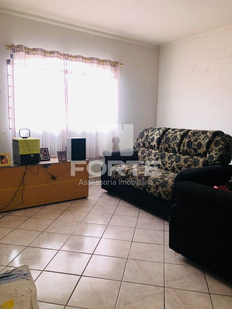 Casa, 3 quartos, 250 m² - Foto 13