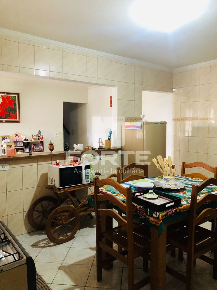 Casa, 3 quartos, 250 m² - Foto 7