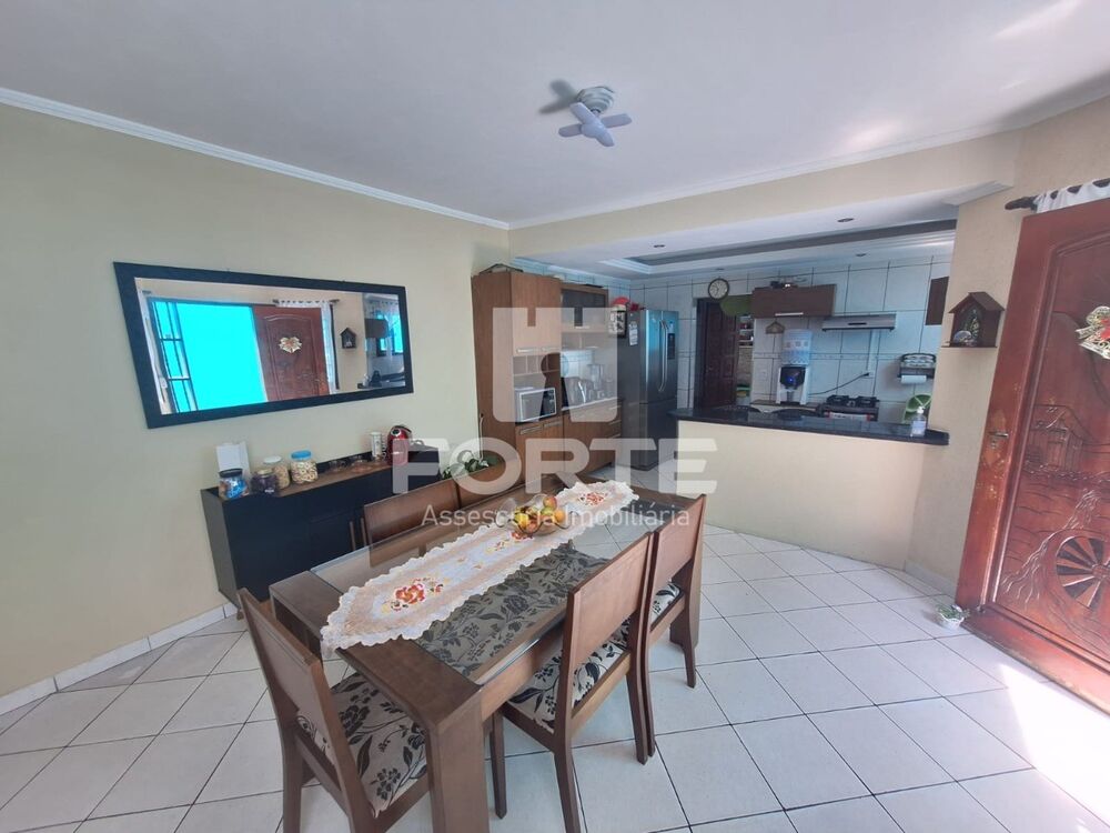 Casa, 3 quartos, 248 m² - Foto 5