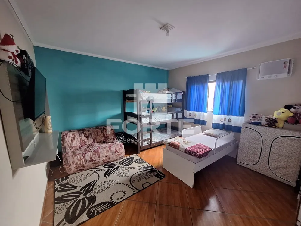Casa, 3 quartos, 248 m² - Foto 29