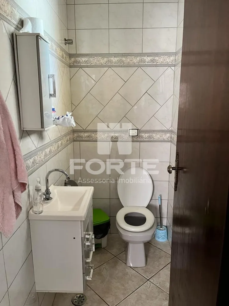Casa, 3 quartos, 200 m² - Foto 2