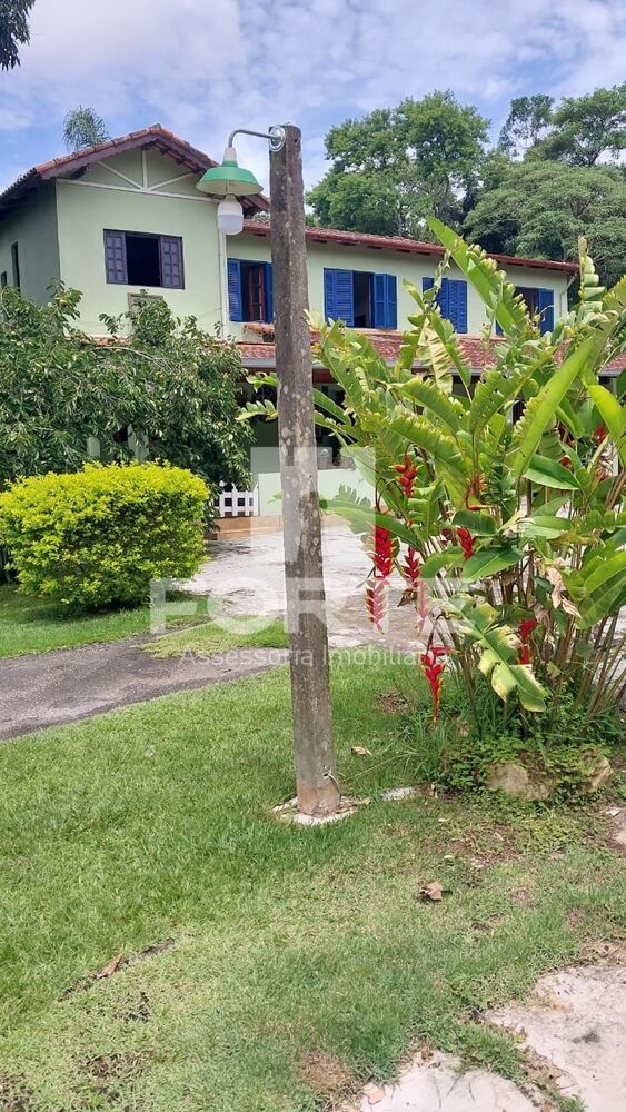 Casa, 4 quartos, 212 m² - Foto 2