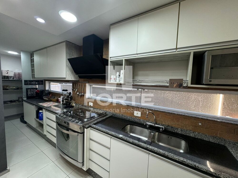 Casa, 3 quartos, 230 m² - Foto 7