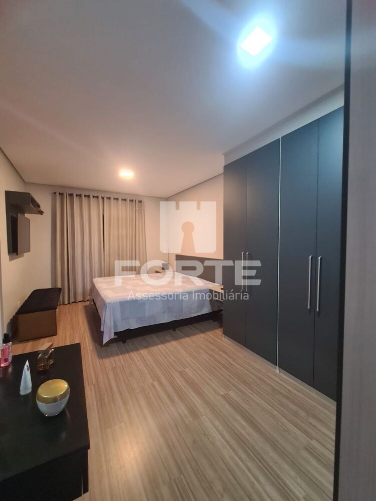 Casa, 3 quartos, 225 m² - Foto 7
