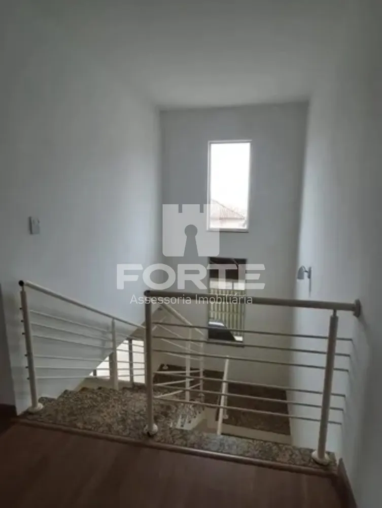 Casa, 3 quartos, 148 m² - Foto 3