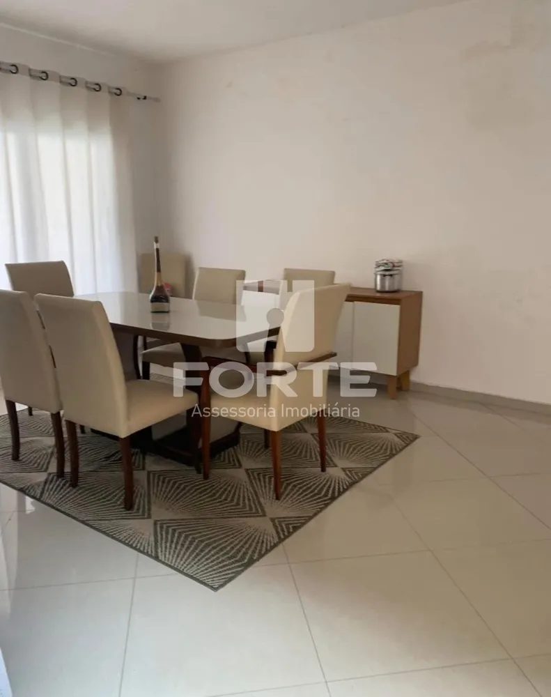 Casa, 3 quartos, 210 m² - Foto 1