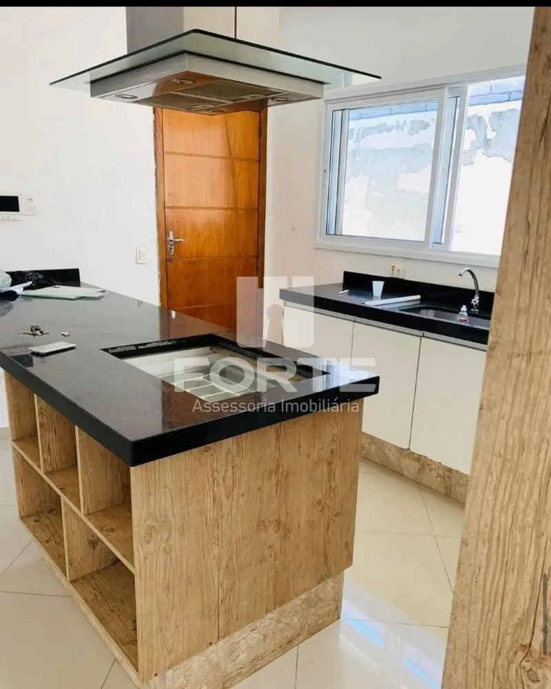 Casa, 3 quartos, 210 m² - Foto 3