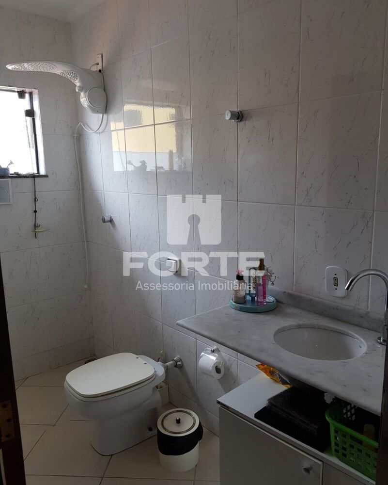 Casa à venda com 3 quartos, 150m² - Foto 5