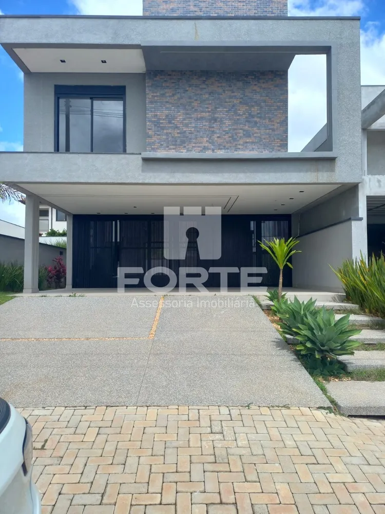 Casa, 3 quartos, 224 m² - Foto 1