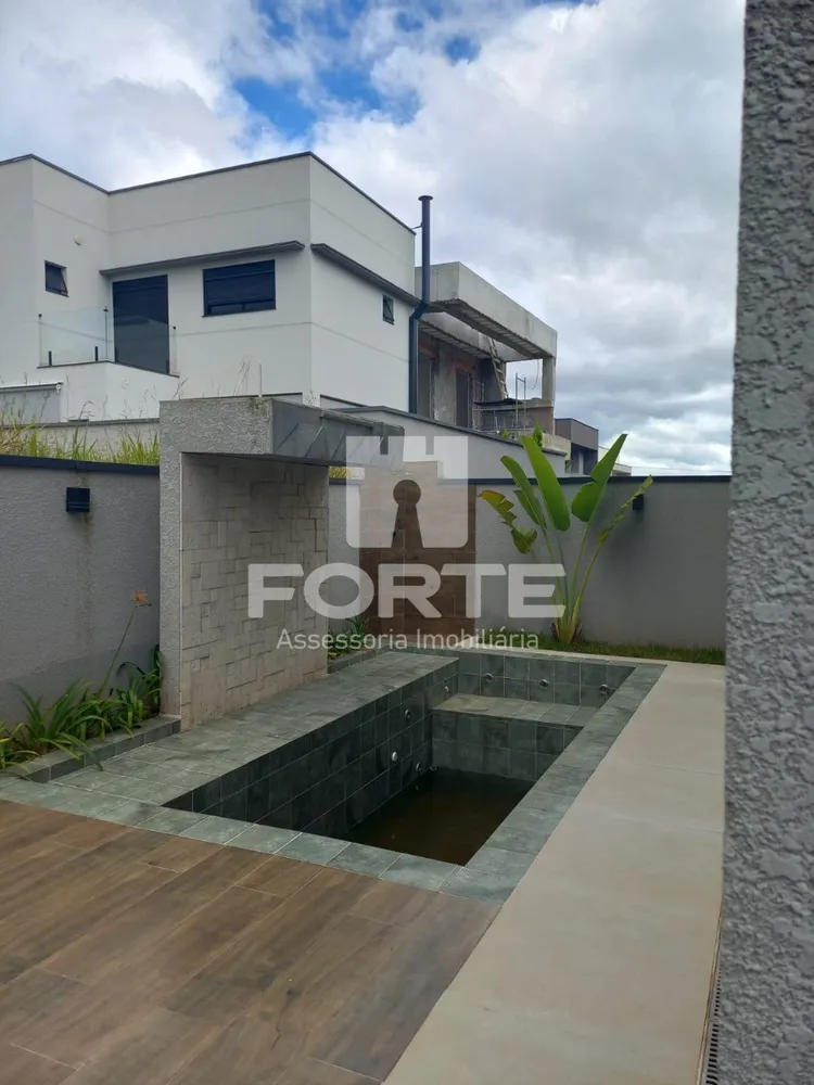 Casa, 3 quartos, 224 m² - Foto 2