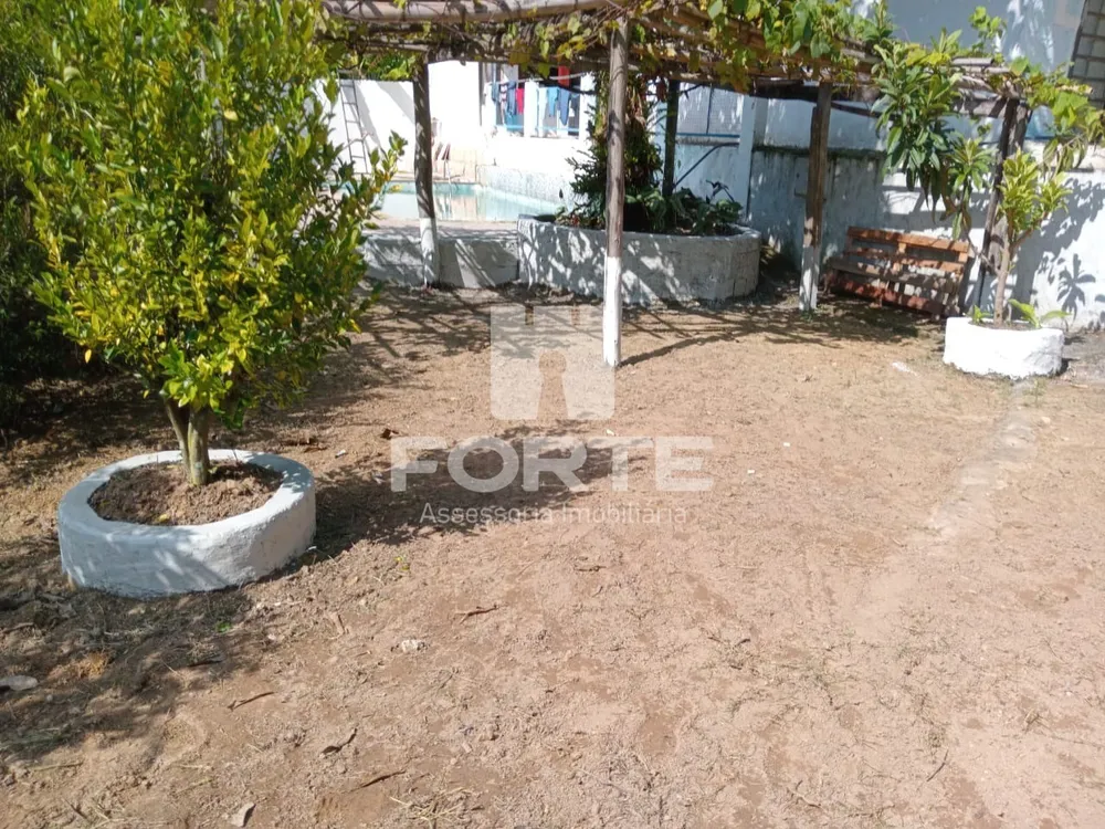 Chácara, 2 quartos, 860 m² - Foto 1