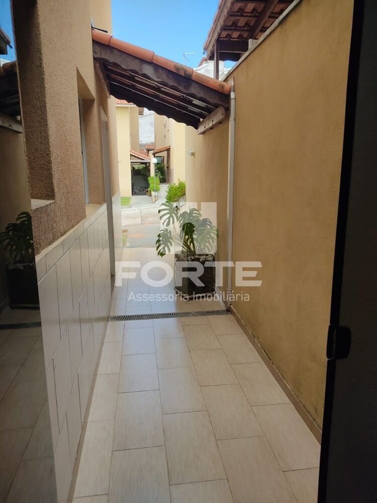 Casa, 3 quartos, 153 m² - Foto 2