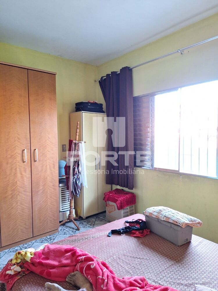 Casa, 3 quartos, 190 m² - Foto 4