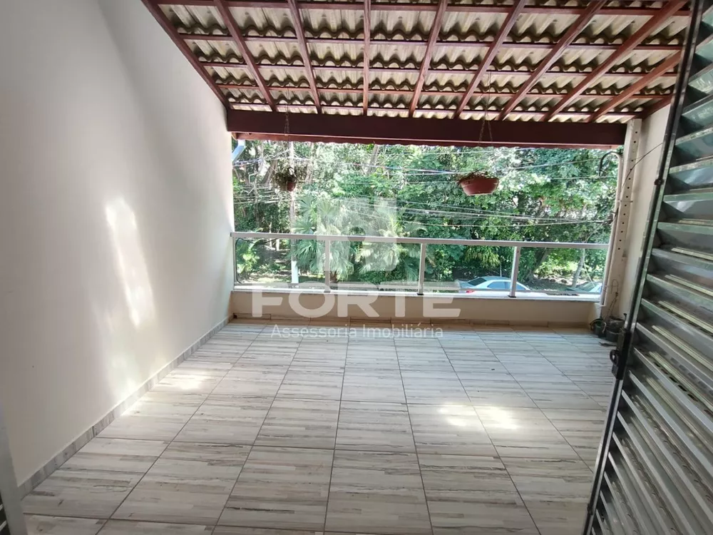Casa, 5 quartos, 239 m² - Foto 4