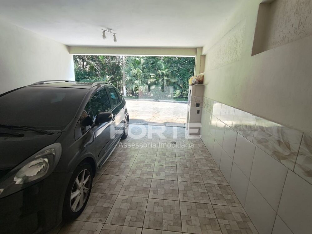 Casa, 5 quartos, 239 m² - Foto 2